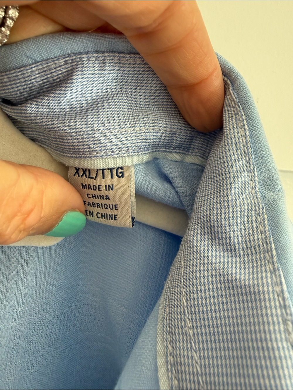 Tommy Bahama Linen Short Sleeve Camp shirt. Size XXL - Picture 5 of 8